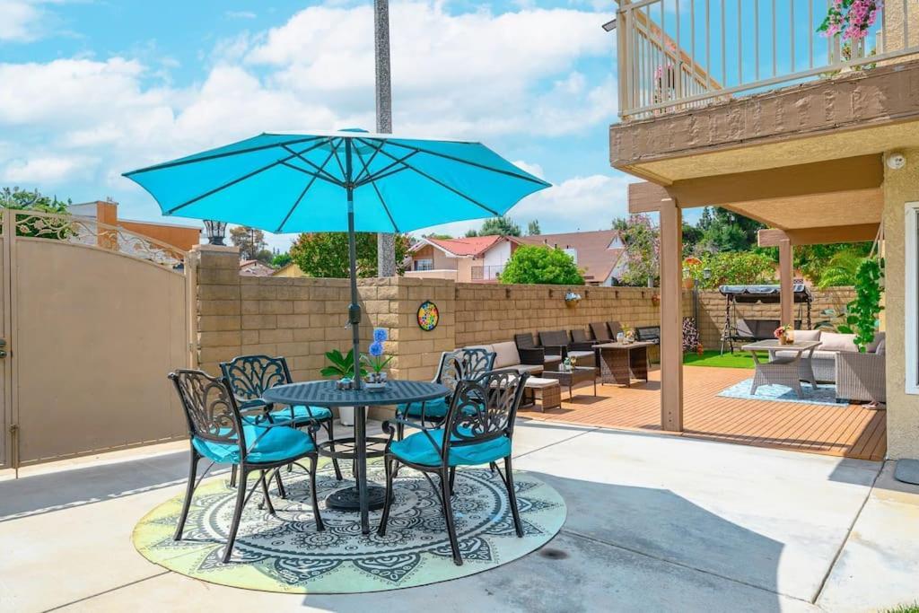 הסיינדה הייטס La Sunny House Beautiful Yard 7 Rooms 4 Bathrooms Near Disneyland & Hollywood & Downtown מראה חיצוני תמונה