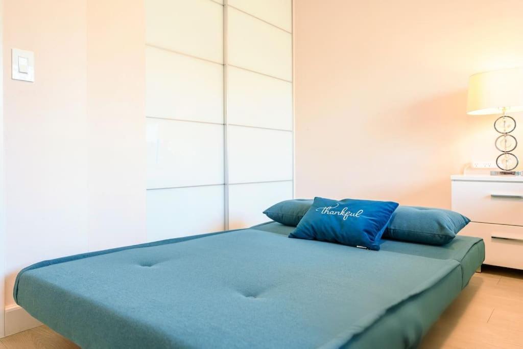 הסיינדה הייטס La Sunny House Beautiful Yard 7 Rooms 4 Bathrooms Near Disneyland & Hollywood & Downtown מראה חיצוני תמונה